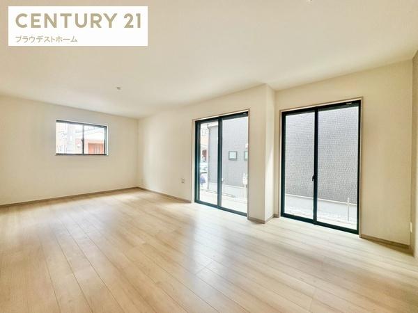 東大阪市大蓮東2丁目の新築一戸建(リビング)