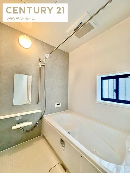 東大阪市大蓮東2丁目の新築一戸建(バス)