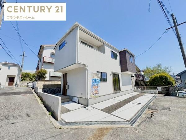 寝屋川市成田東町の新築一戸建