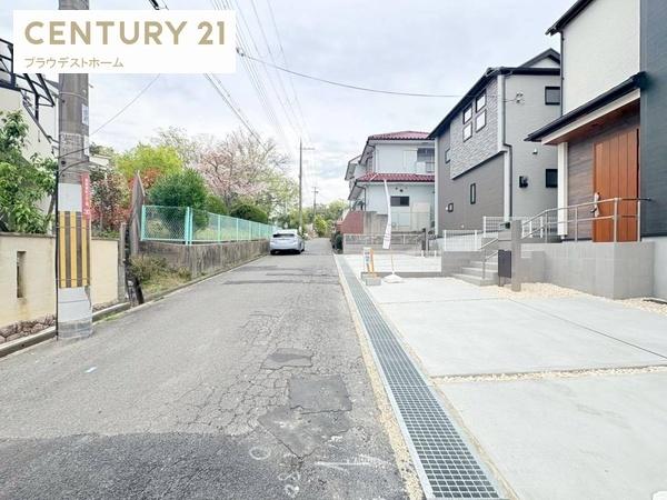 枚方市長尾東町３丁目の新築一戸建