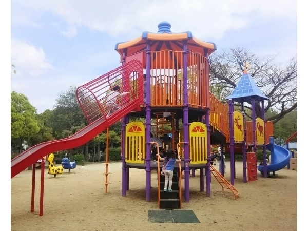 尼崎市西立花町２丁目の土地(大井戸公園)