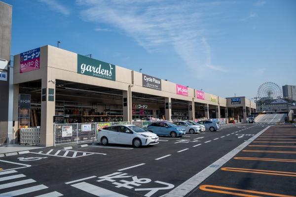 枚方市菊丘町の新築一戸建(ホームセンターコーナン枚方大橋店)