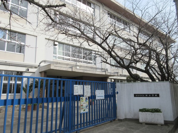 寝屋川市池田本町の新築一戸建(寝屋川市立桜小学校)