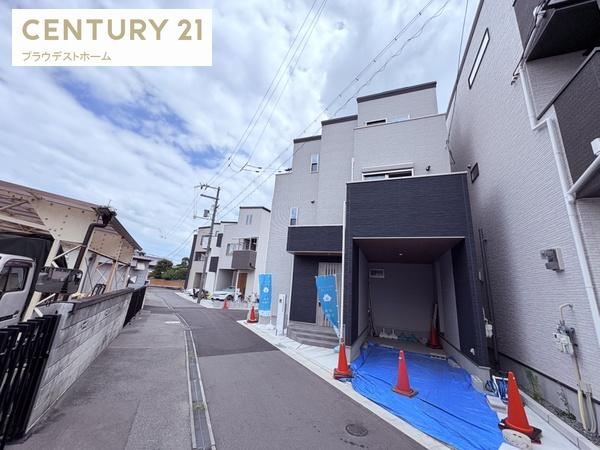 大東市諸福１丁目の新築一戸建