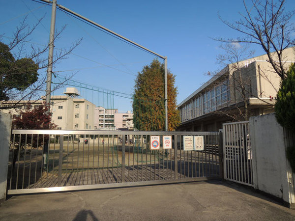 寝屋川市日新町の新築一戸建(寝屋川市立石津小学校)