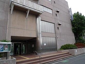 大阪市生野区田島３丁目の新築一戸建(大阪市立生野図書館)