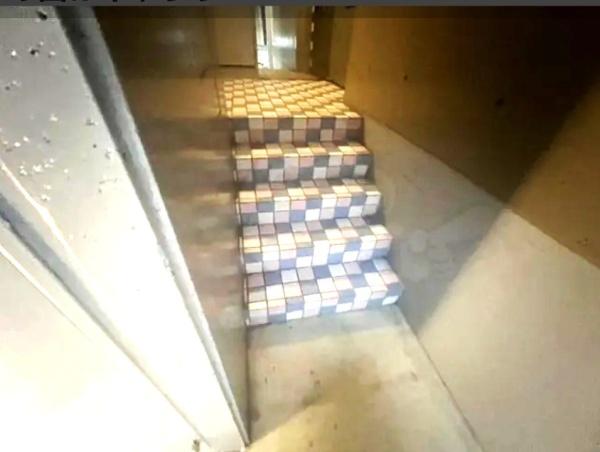 クリスタルアレイ・RC造お洒落な3階建居宅付