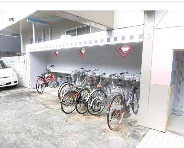 クリスタルアレイ・RC造お洒落な3階建居宅付