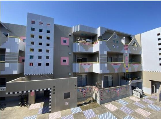クリスタルアレイ・RC造お洒落な3階建居宅付