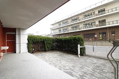 プレステ１５番館鶴見緑地