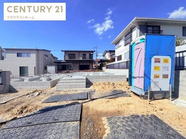 枚方市長尾東町１丁目の新築一戸建