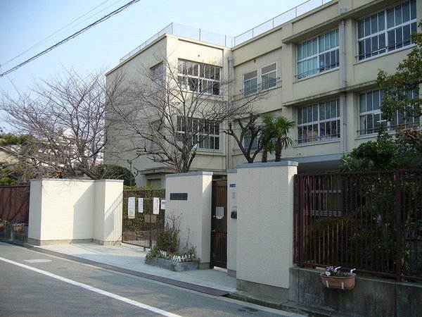 大阪市東住吉区中野３丁目の新築一戸建(大阪市立南百済小学校)