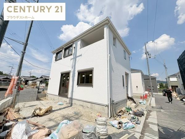 枚方市釈尊寺町の新築一戸建