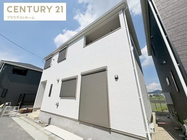 枚方市釈尊寺町の新築一戸建