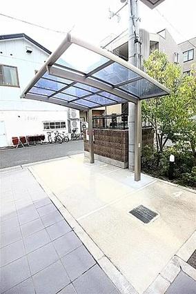 【ルネス上牧】「上牧」駅歩2分　RC造3階建