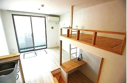 【ルネス上牧】「上牧」駅歩2分　RC造3階建