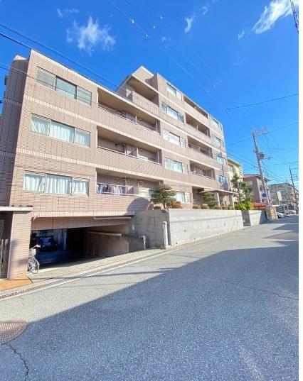 コアプラス南桜塚 RC造岡町歩16分豪華分譲仕様