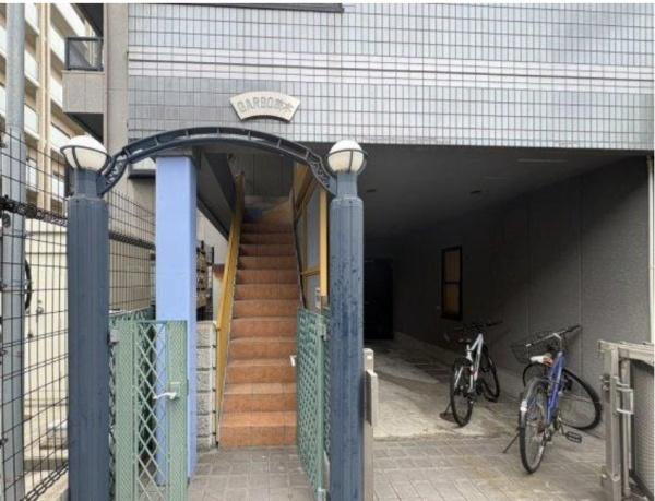 「カルボ茨木」JR「茨木」駅歩5分東南角立地全7室