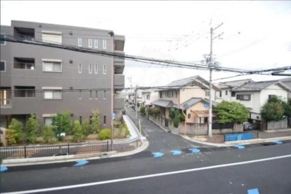 「カルボ茨木」JR「茨木」駅歩5分東南角立地全7室