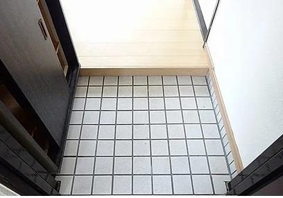 「大東OMパレス」明美の里町「四条畷」駅歩6分全8室