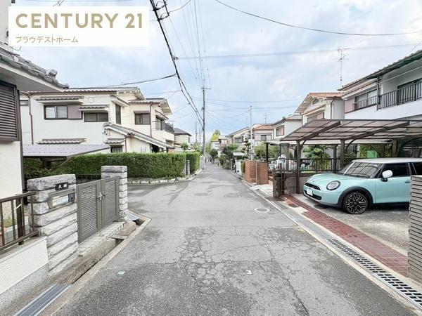 寝屋川市成田東が丘の新築一戸建