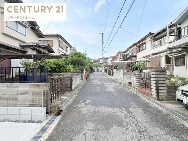 寝屋川市成田東が丘の新築一戸建