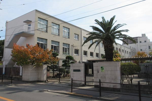 大阪市旭区新森３丁目の土地(大阪市立旭東中学校)