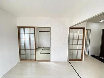 ハイデンス石津　香里園駅歩12分鉄骨4階建全8室