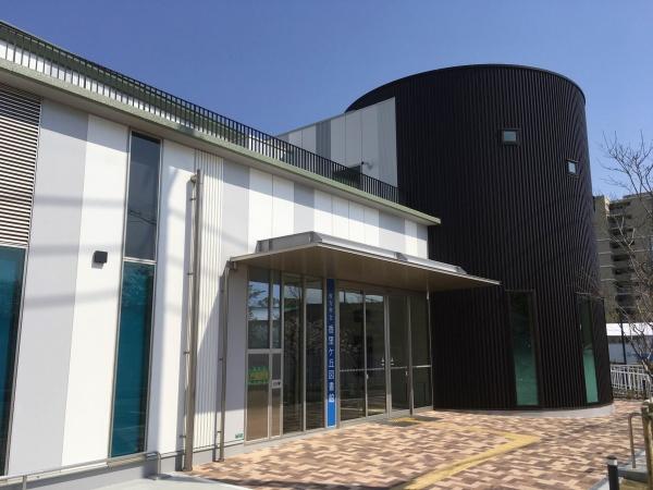 枚方市宮之下町の土地(枚方市立香里ケ丘図書館)