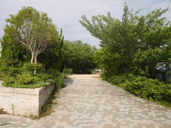 寝屋川市香里西之町の土地(香里西公園)