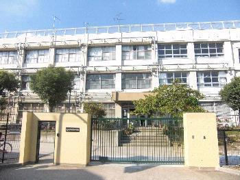 東大阪市南上小阪の新築一戸建(東大阪市立弥刀中学校)