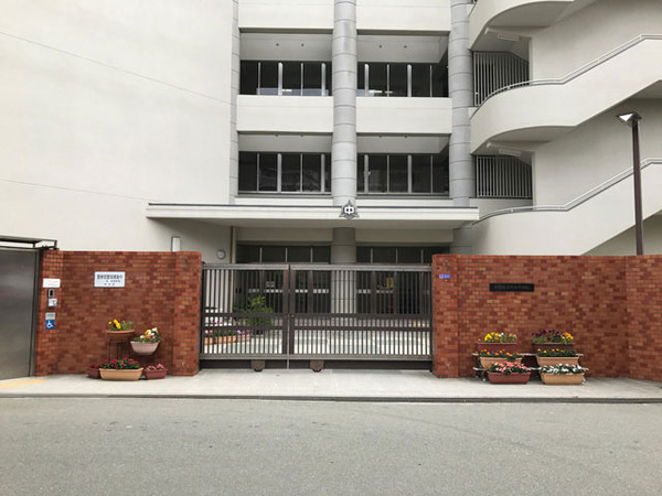 大阪ウエストゲートタワー(大阪市立野田中学校)