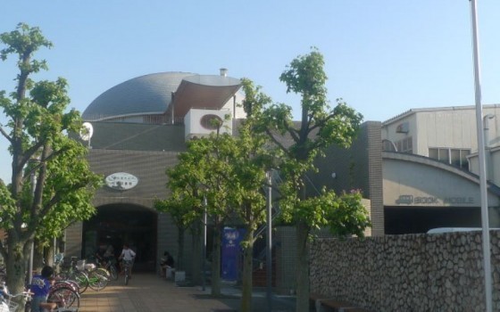 東大阪市若江東町１丁目の新築一戸建(東大阪市立花園図書館)