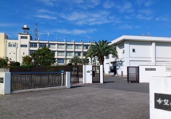 大阪市平野区長吉六反３丁目の新築一戸建(大阪市立長吉六反中学校)