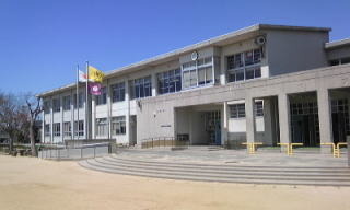 サニータウン長野清見台(河内長野市立川上小学校)