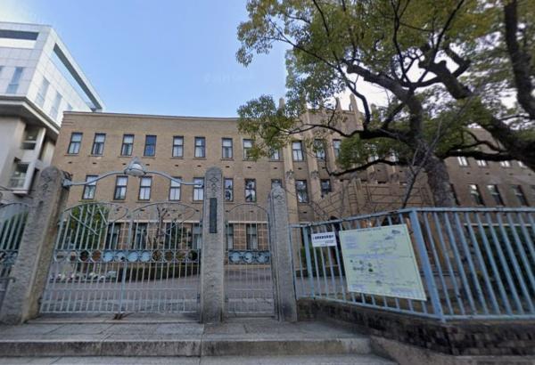 大東市北条５丁目の新築一戸建(私立四條畷学園高校)