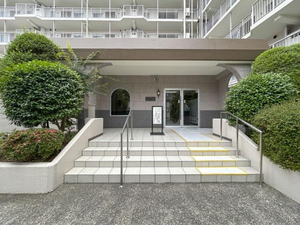 メガロン東六郷
