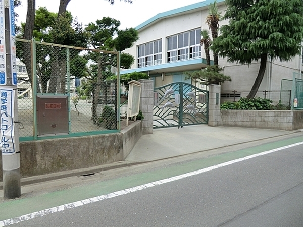 サンフラワー等々力(世田谷区立等々力小学校)