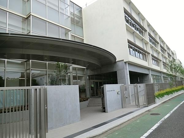 パークサイド用賀(世田谷区立桜町小学校)