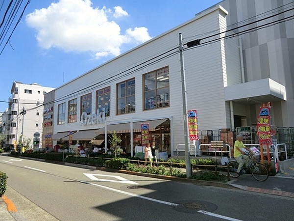 ニュー池尻マンション(スーパーオオゼキ池尻店)