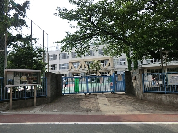 エステージ大崎(品川区立芳水小学校)