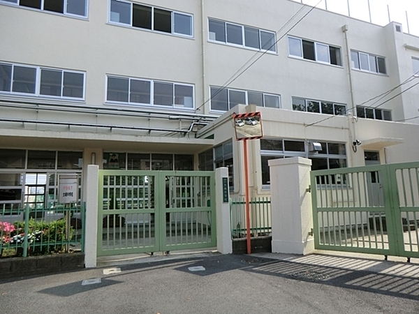エステージ大崎(品川区立大崎中学校)
