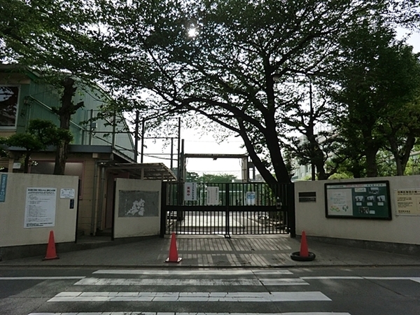 目黒区目黒本町４丁目　新築戸建　１号棟(目黒区立月光原小学校)