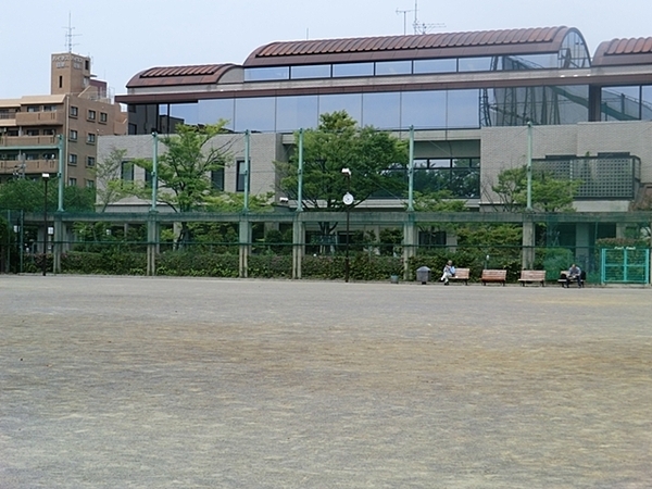 サンクタスガーデン目黒(田道広場公園)