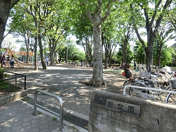ビラハイツ学芸大学(油面公園)