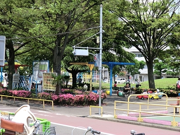 レック東多摩川スカイハイツ3号館(萩中公園)