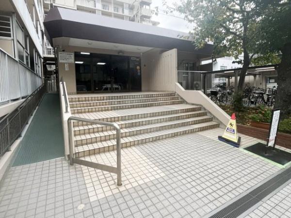 コープ野村東六郷