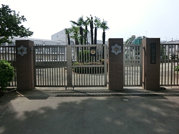 大田区南馬込５丁目の土地(大田区立馬込中学校)