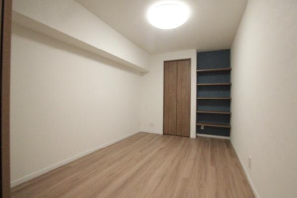 モナーク三軒茶屋