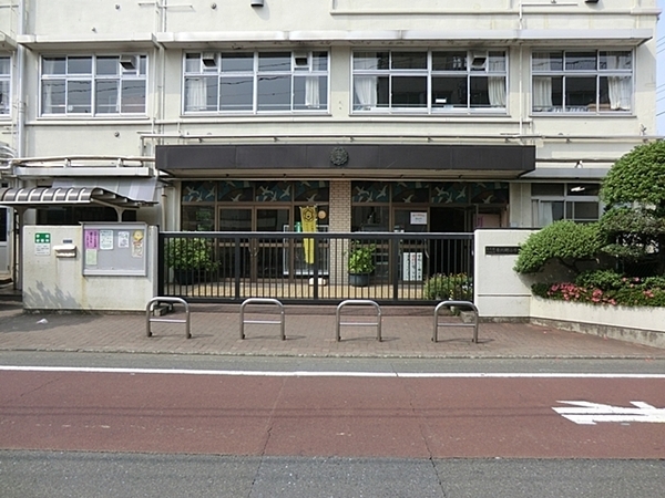 メガロン仲六郷(大田区立東六郷小学校)